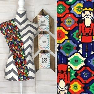 LuLaRoe Tween Holiday Leggings
